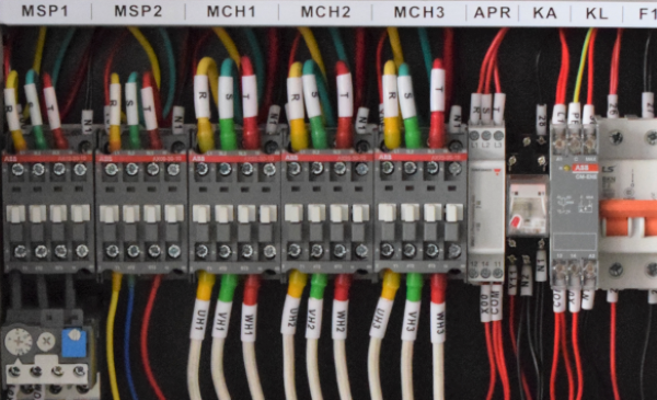 羞羞在线视频接觸器控製