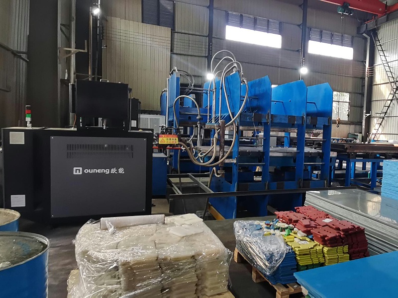 板壓機羞羞在线视频