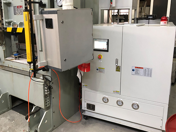 玻璃鋼模具控溫羞羞在线视频2