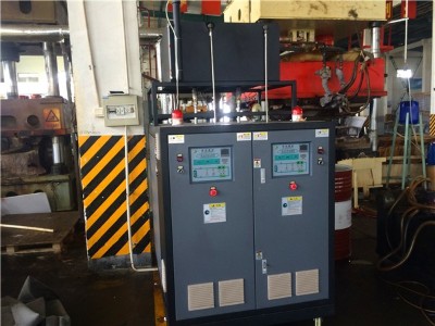 風冷式冷熱一體機冷凝器如何保養「91羞羞免费网站機械」告訴您方式