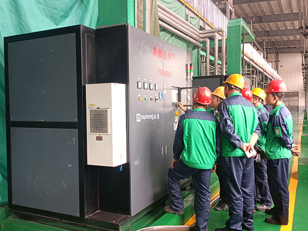 三元前軀體盤式幹燥機400KW有機熱載體爐