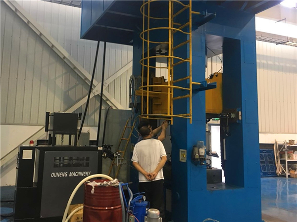 羞羞在线视频更換導熱油