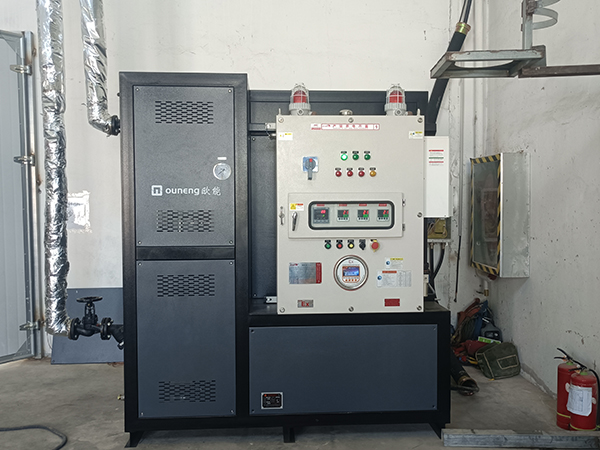 醫藥中間體半管式不鏽鋼反應釜防爆電加熱油爐「91羞羞免费网站機械」