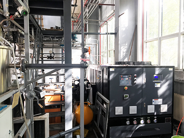 實驗室冷熱一體機高精度控溫，助力科研突破