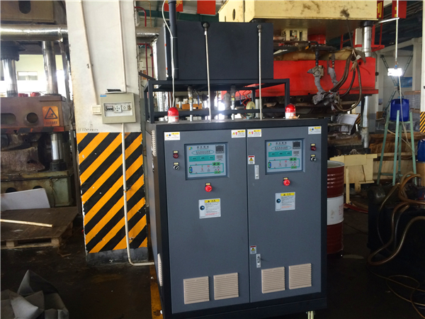 羞羞在线视频在汽車配光鏡注塑成型中的應用