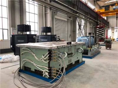 “新興材料之王”碳纖維複合材料成型方法「91羞羞免费网站機械」