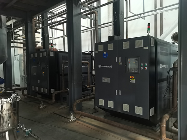 革新鋰電薄膜生產工藝，高效控溫不鏽鋼反應釜油加熱器