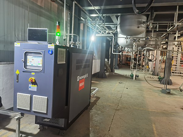 化工原料不鏽鋼反應釜控溫羞羞在线视频「91羞羞免费网站機械」