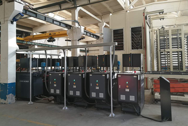 碳纖維複合材料成型