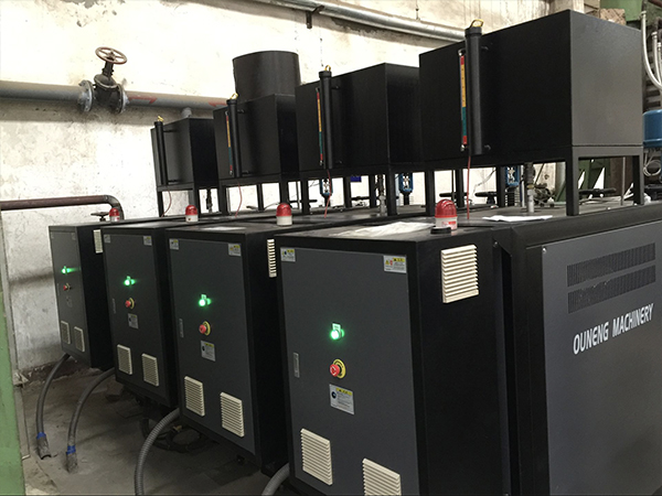 SMC模具專用羞羞在线视频在絕緣材料生產中控溫